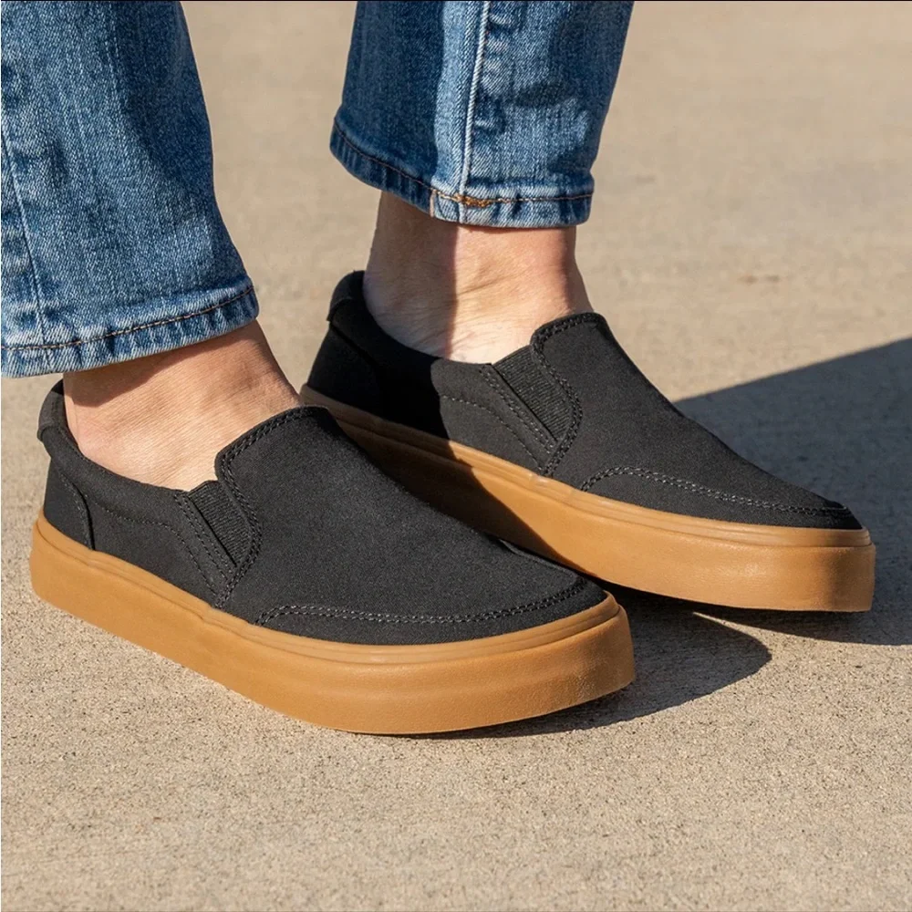 Women s Splay Vans style Skater Black Slip-On Shoes
